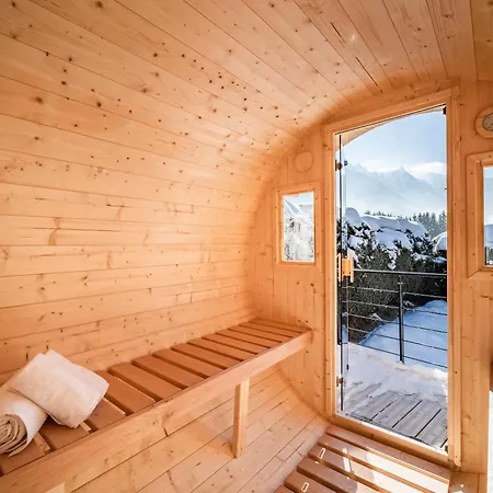 Olea - By Emerald Chalet