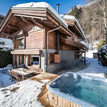 Olea - By Emerald Chalet *