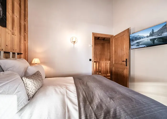 Olea - By Emerald Chamonix