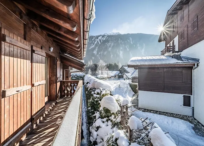 Olea - By Emerald Chalet *